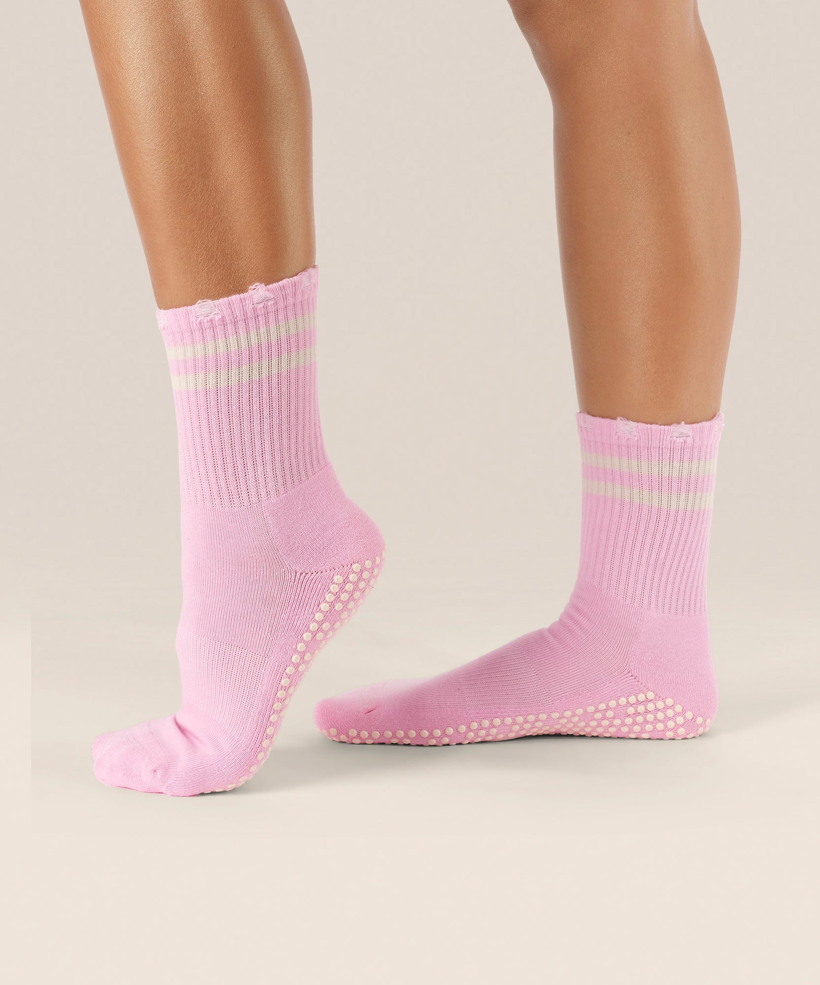 Crew Non Slip Grip Socks - Edgy Cool Pink