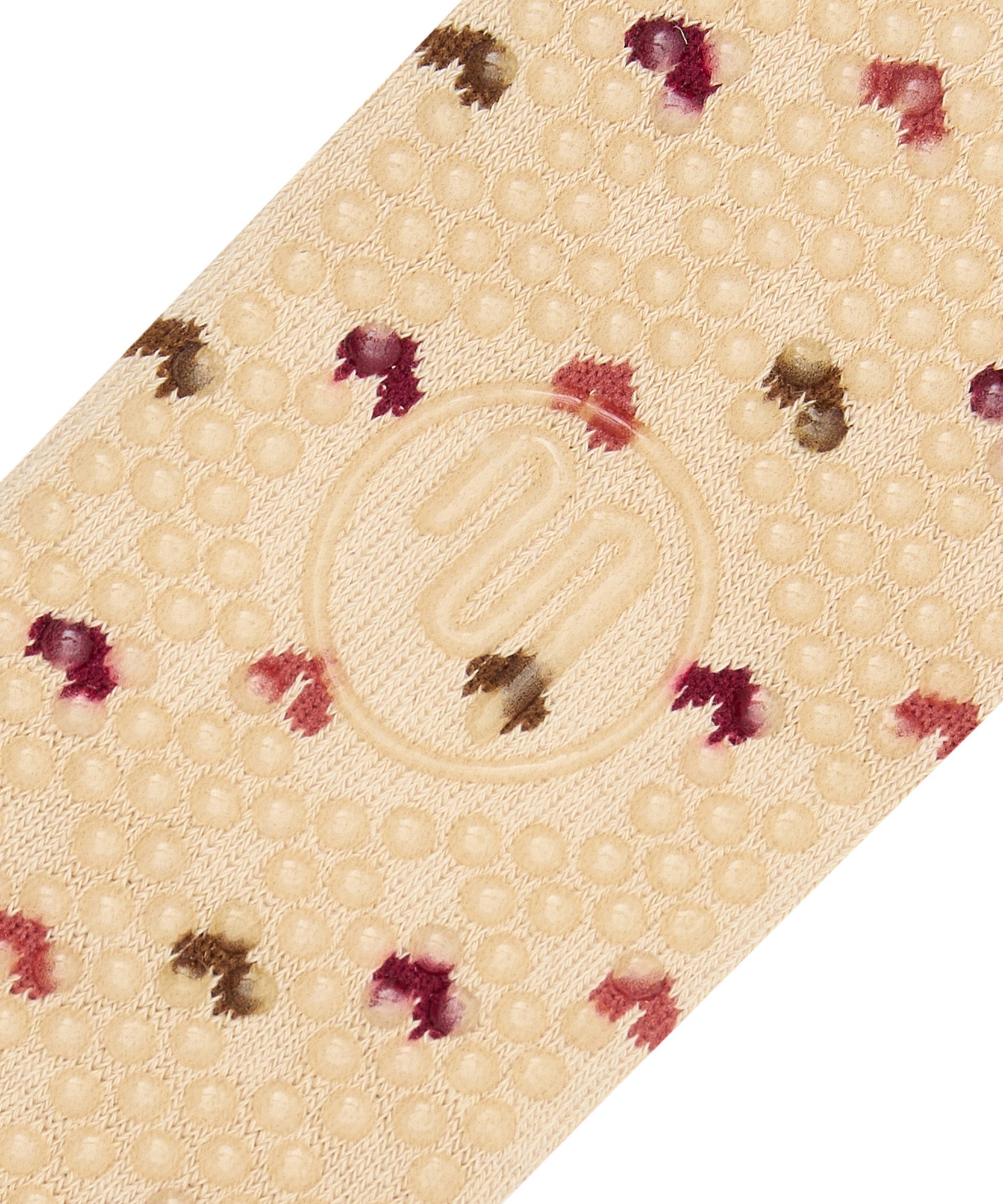 Classic Low Rise Grip Socks - Hearts Aflutter Beige