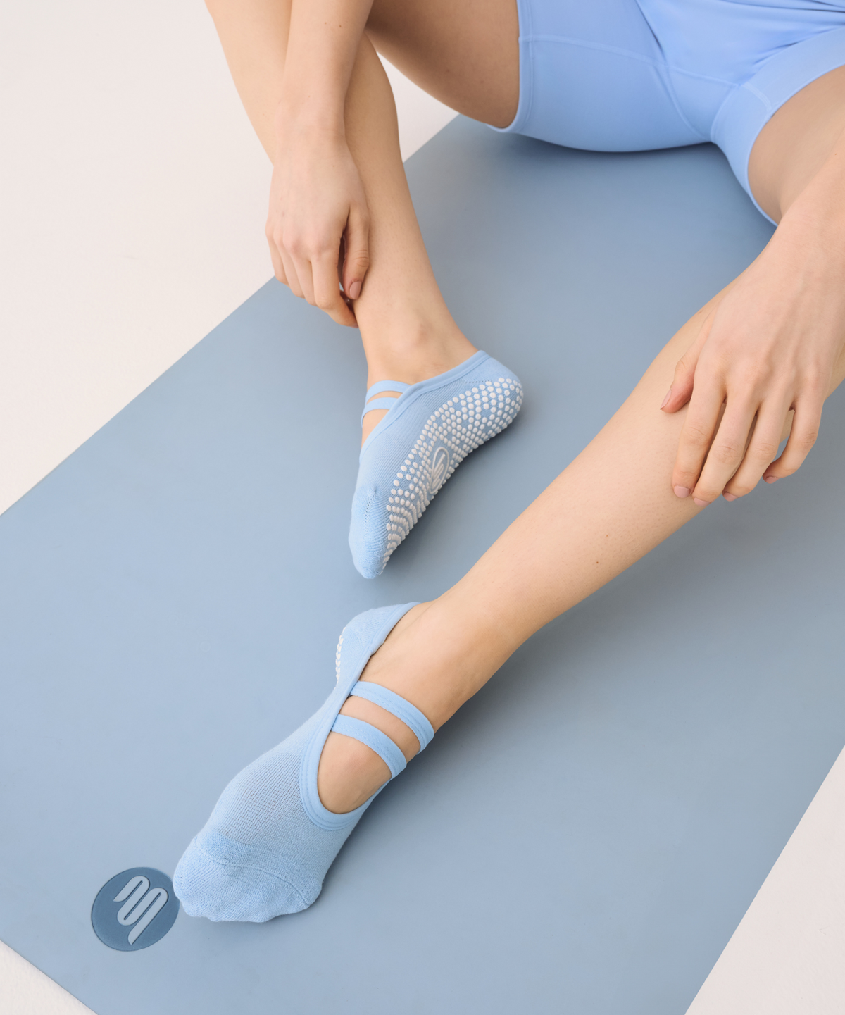 Ballet Non Slip Grip Socks - Powder Blue.