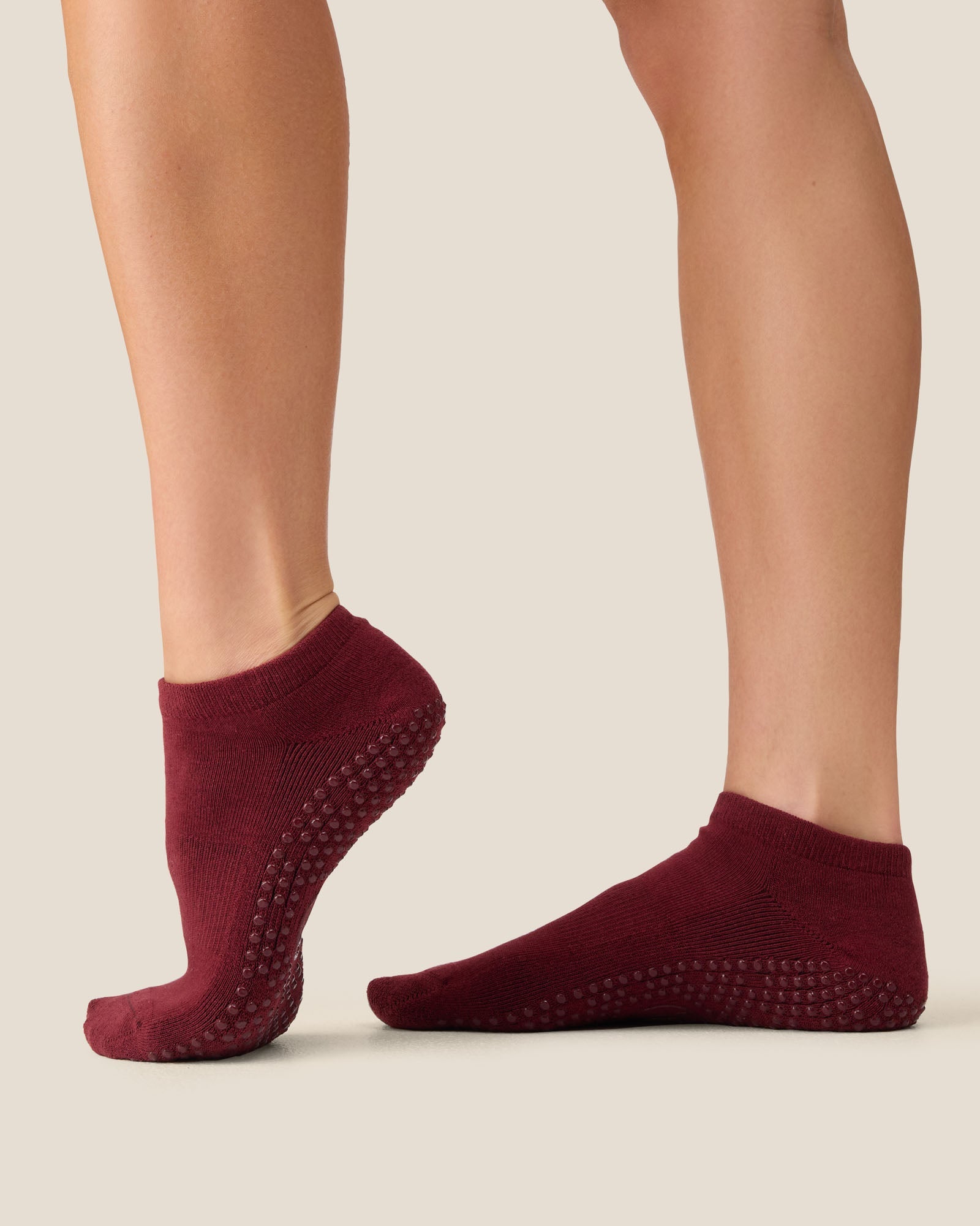 Low Rise Grip Socks - Cabernet
