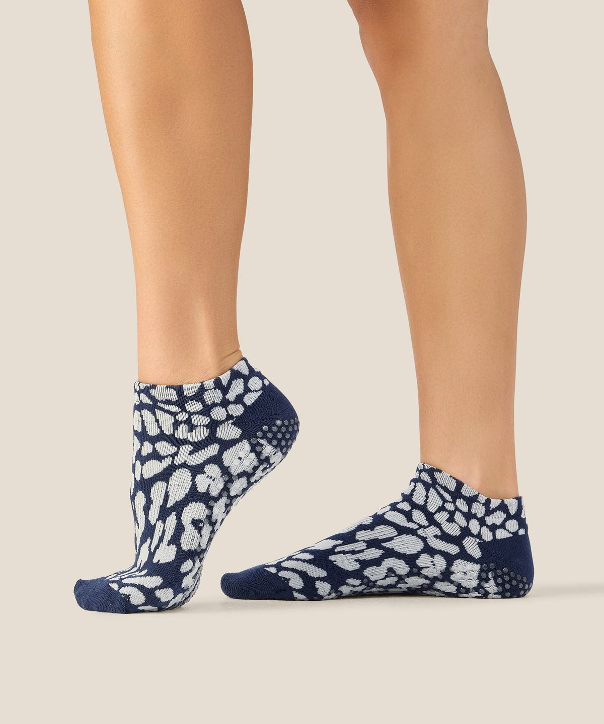 Low Rise Grip Socks - Cheetah Navy