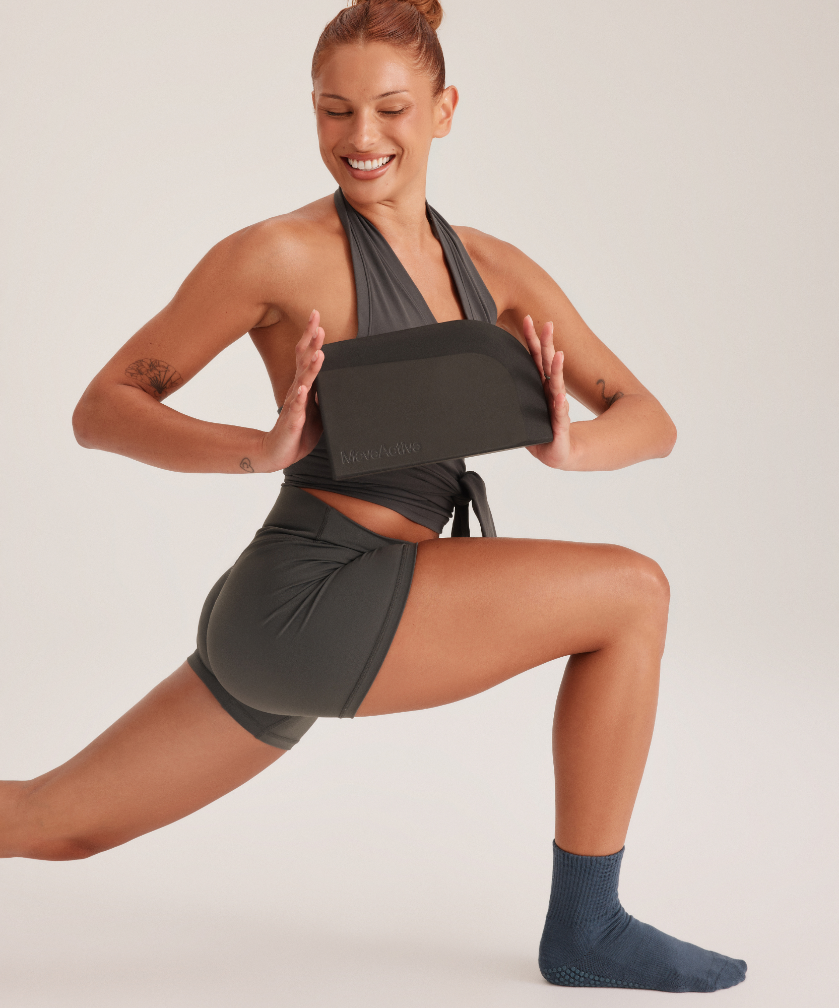 Curved Yoga Block - Black