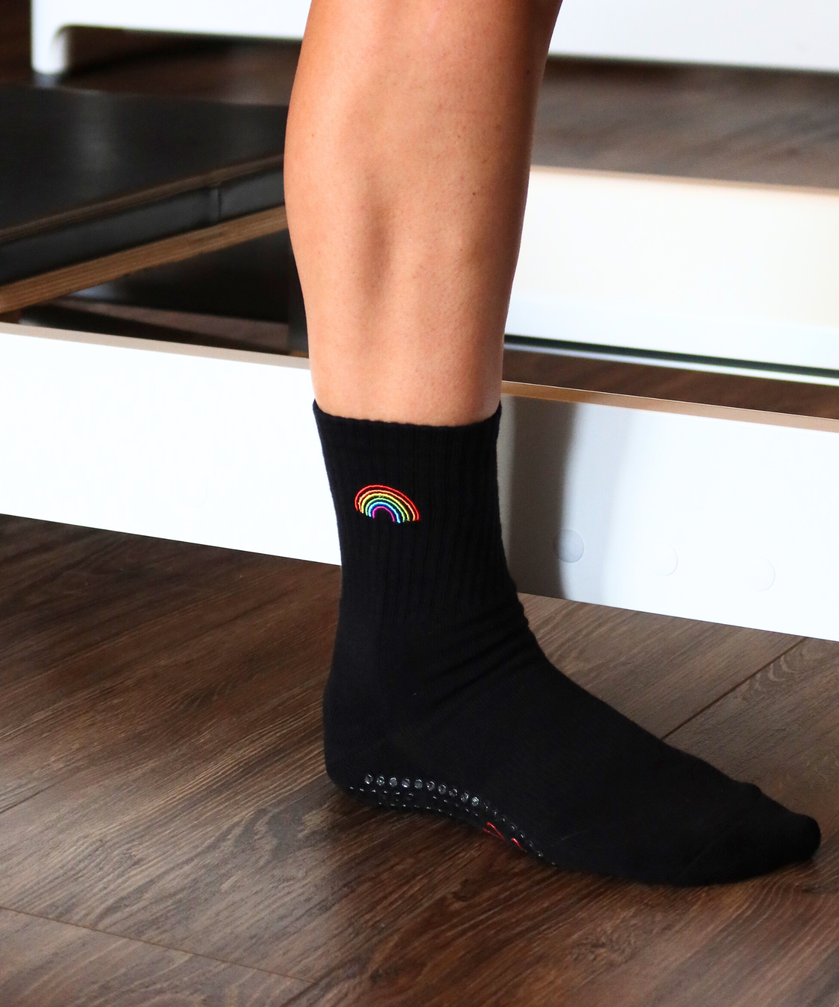 Crew Non Slip Grip Socks - Rainbow Black.