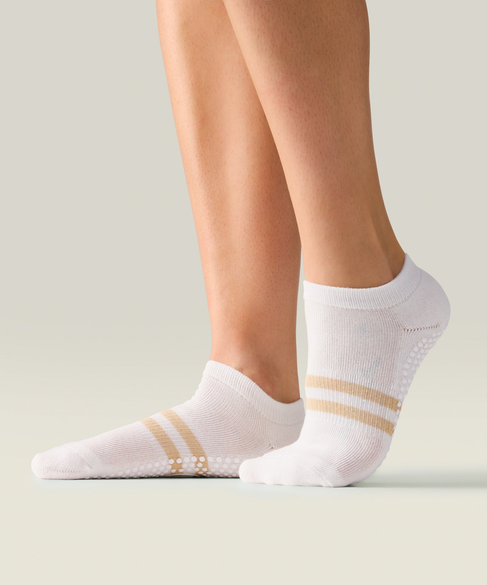 Classic Low Rise Grip Socks - Ivory Almond Stripe