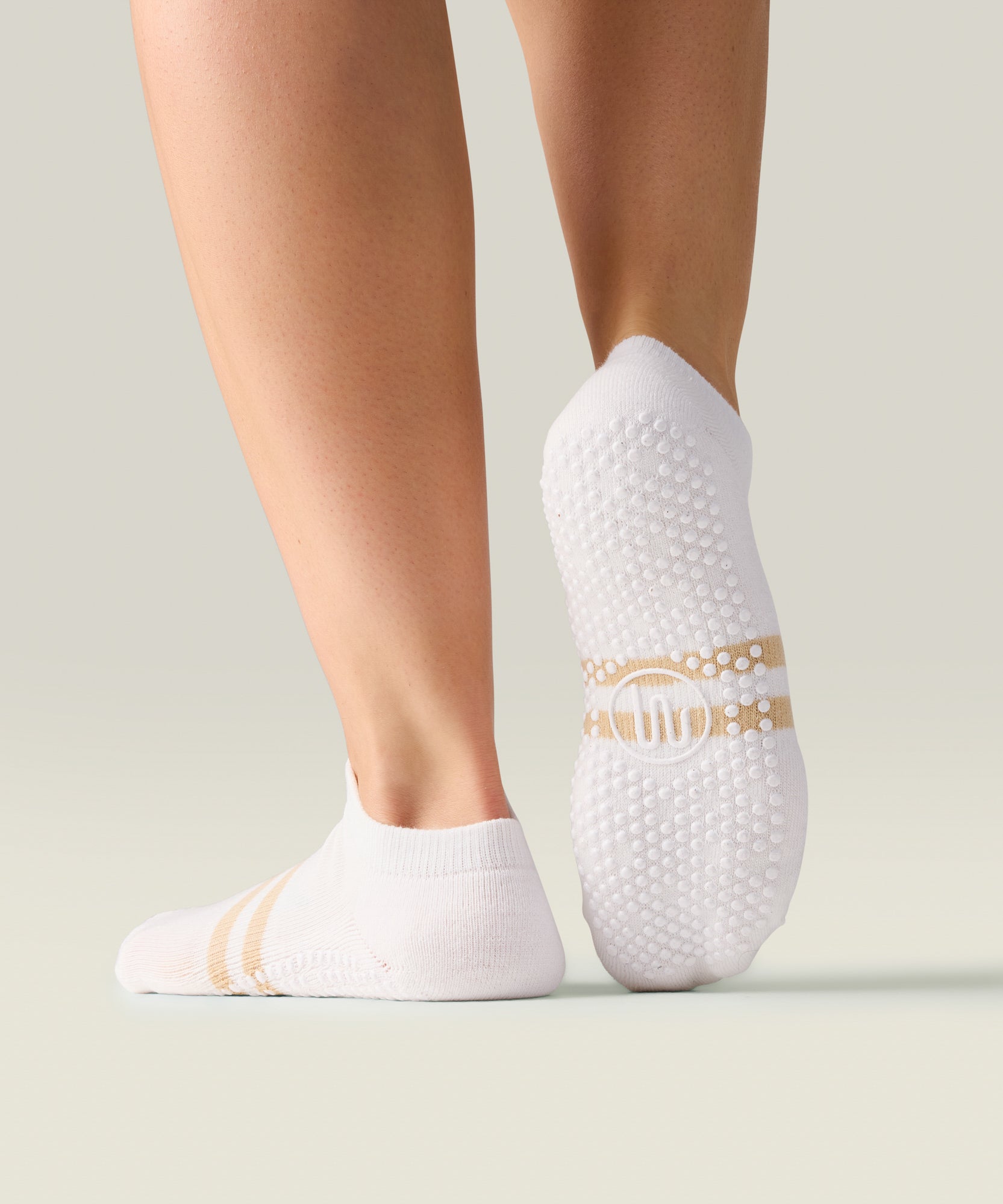 Classic Low Rise Grip Socks - Ivory Almond Stripe