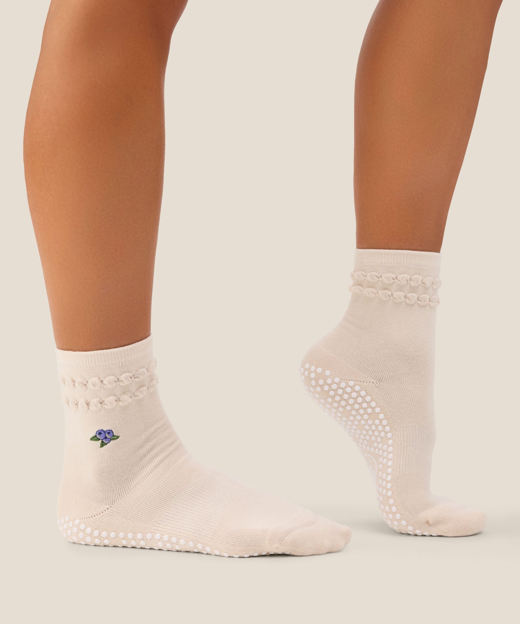 Crew Grip Socks - Blueberry Ruffle Oat