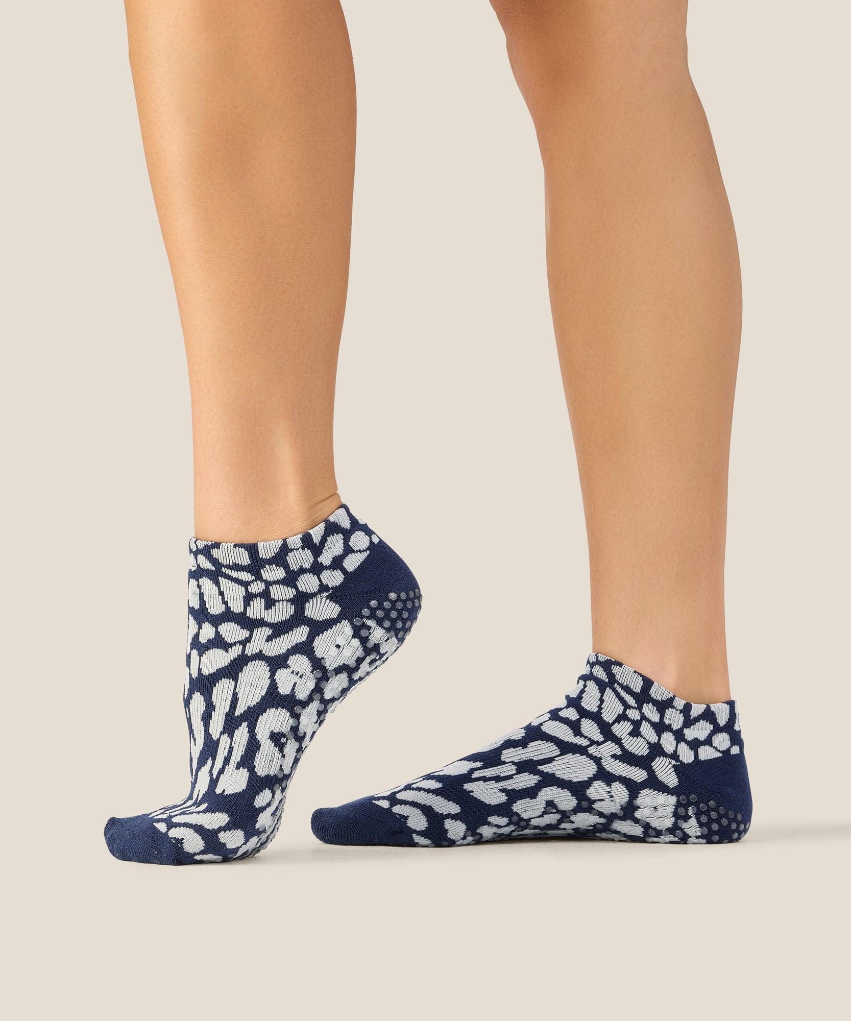 Low Rise Grip Socks - Cheetah Navy