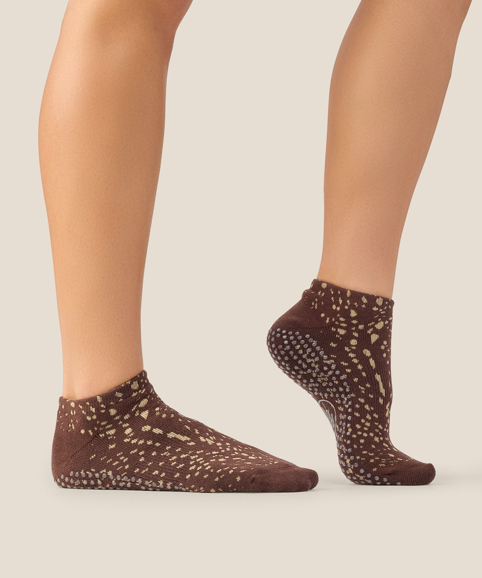 Low Rise Grip Socks - Fawn Espresso