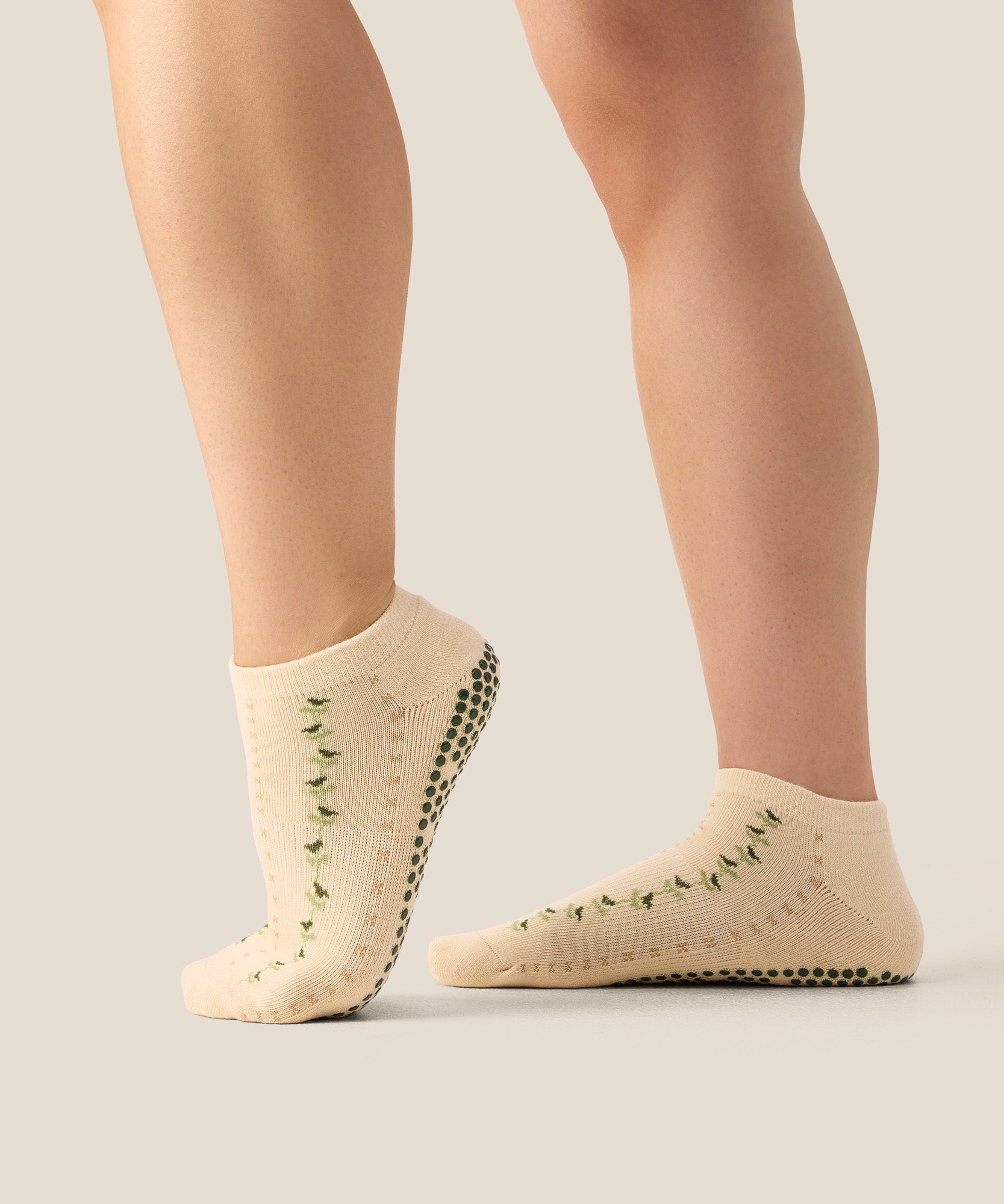 Low Rise Grip Socks - Wildflower Vine