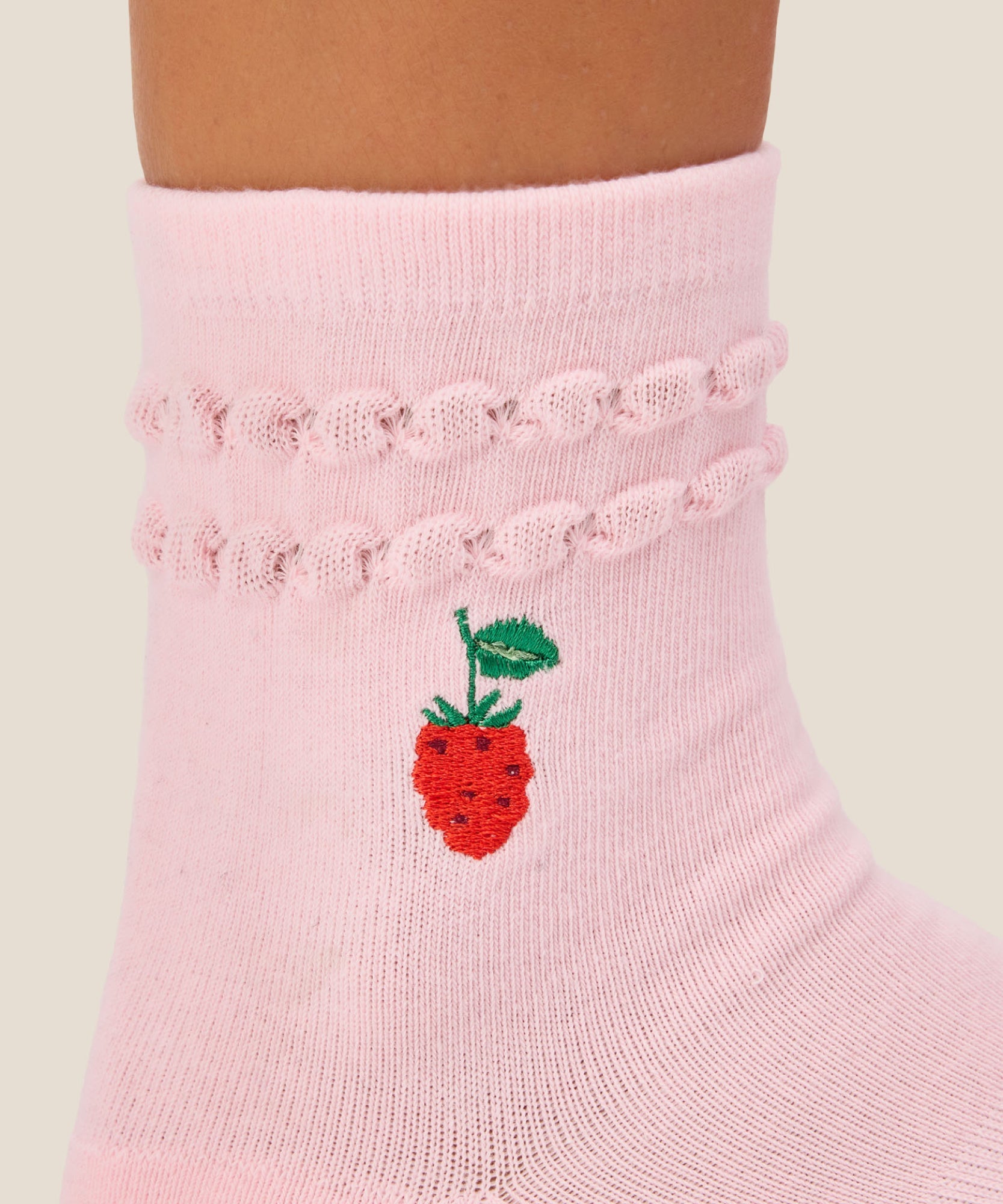 Crew Grip Socks - Raspberry Ruffle Pink