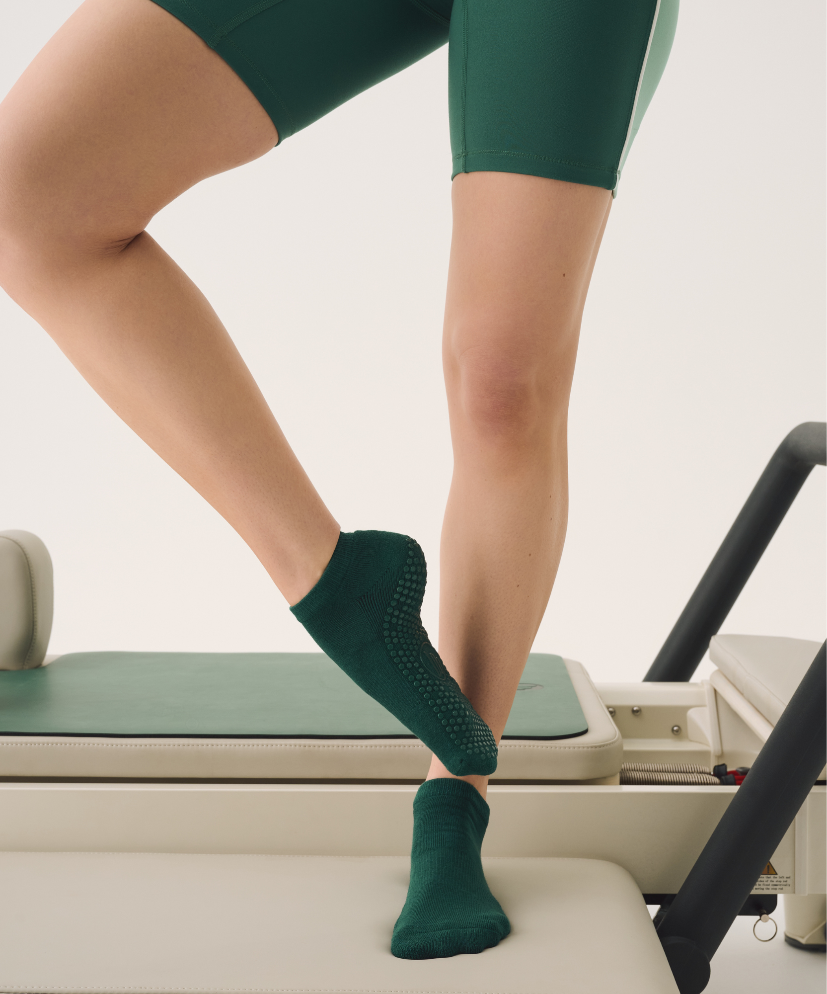 Low Rise Grip Socks - Forest Green